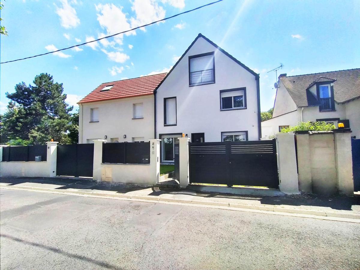 Dream Of Mediterranean House, Jacuzzi, Bbq, Delices Ensoleilles Sartrouville Eksteriør billede